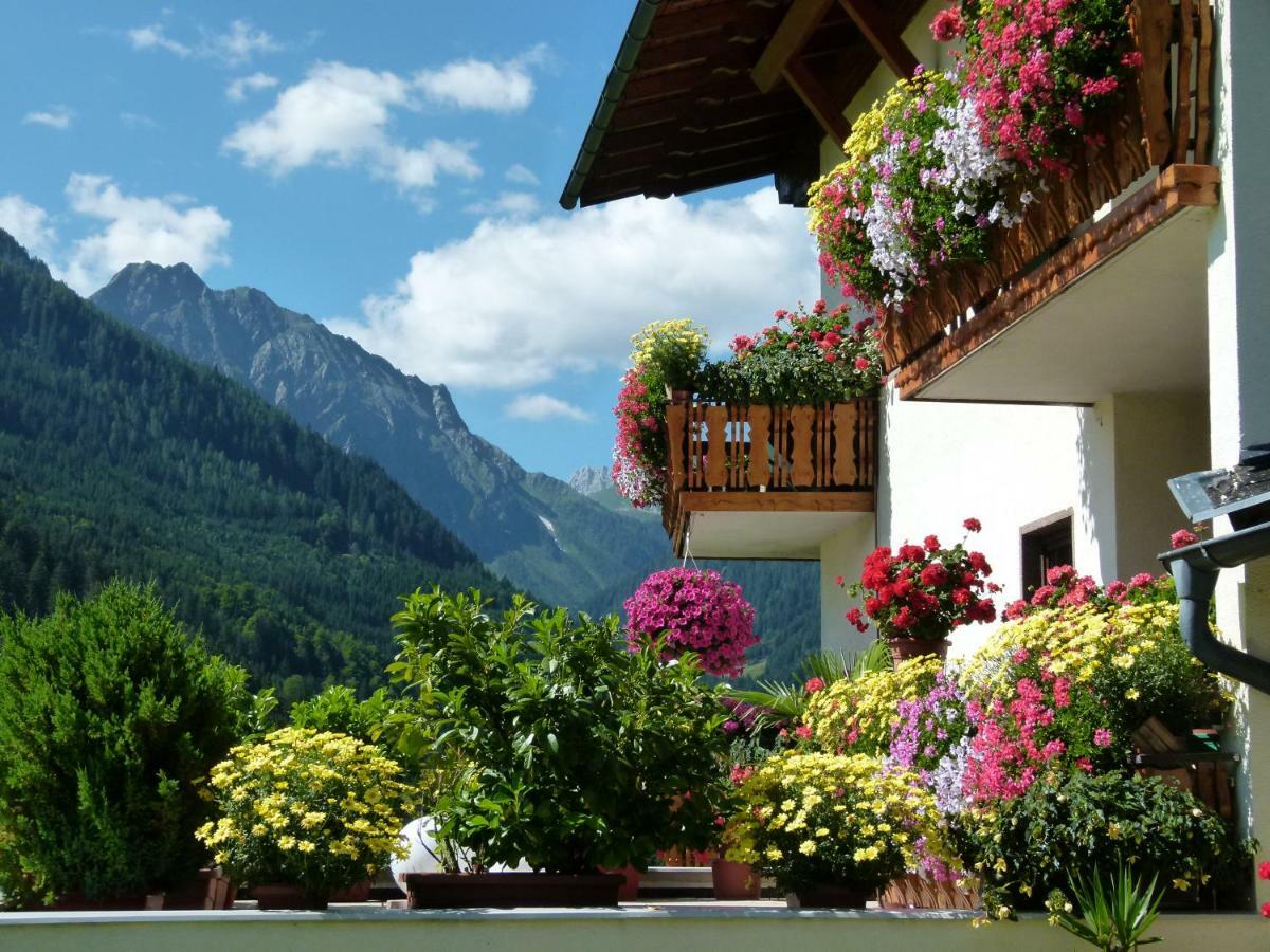 Pension Wilhelmer Sankt Lorenzen im Lesachtal Exterior foto